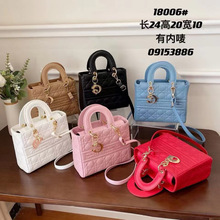 �ߙn���|���ֵ�n����ĸ���L��ĸ������2025�¿�����б���Ů���e