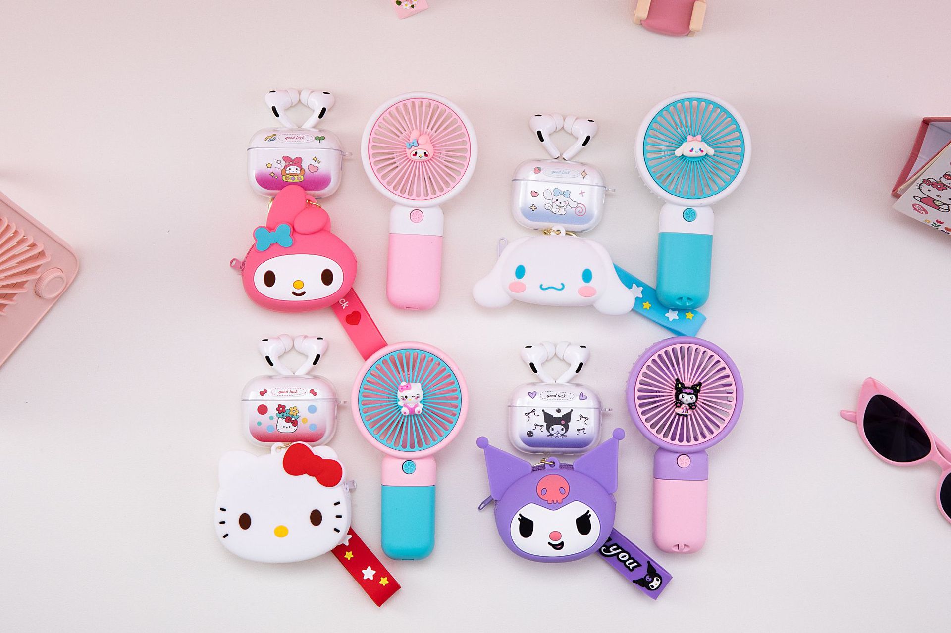 Çapraz Sınır Yeni Model TWS Kulak İçi Kablosuz Bluetooth Kulaklık 5.4 Karikatür Silikon Koruma Kılıf El Tipi Küçük Fan Seti
