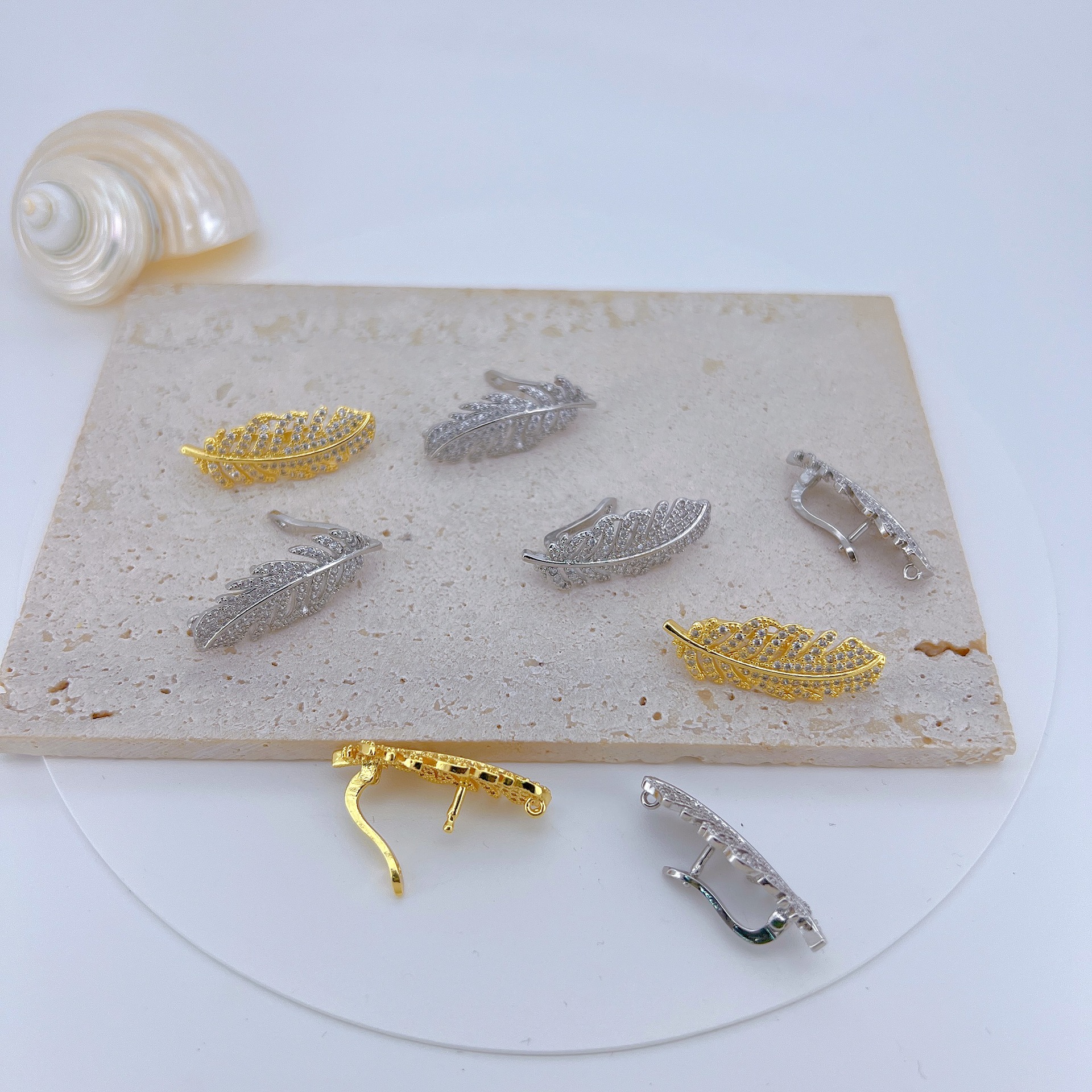 32*12mm Jewelry Making Size Zircon Inlay Material DIY Jewelry Accessories Classification 1 Piece Quantity 1 Piece 32*12mm Copper Zircon Feather Jewelry Buckle Jewelry Accessories