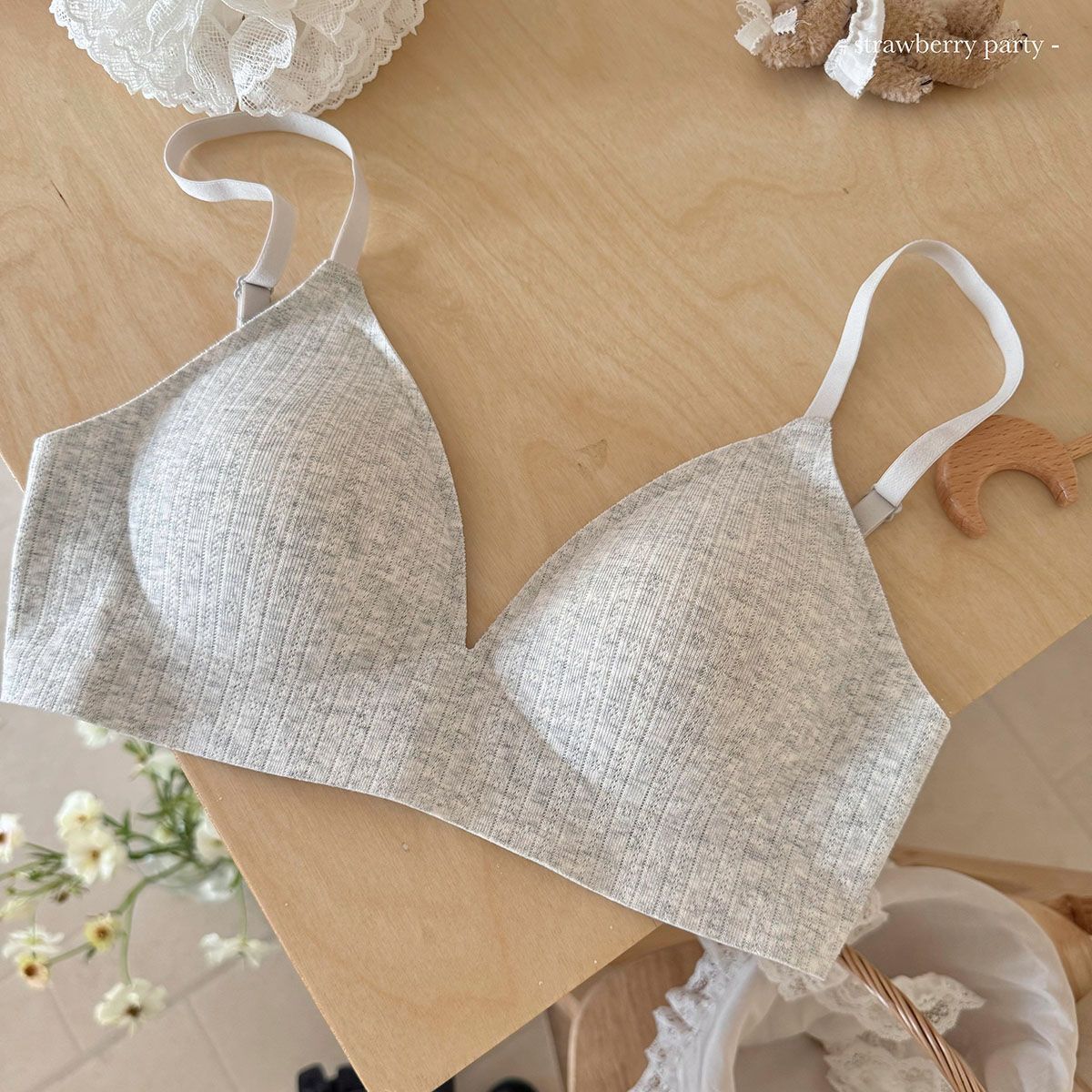 Women's Intimates Sweet Triangle Cup Bra For Women Breathable Thin Seamless Wire-Free Comfortable Supportive Lift Small Busts Underwear Sleepwear_voghion.com