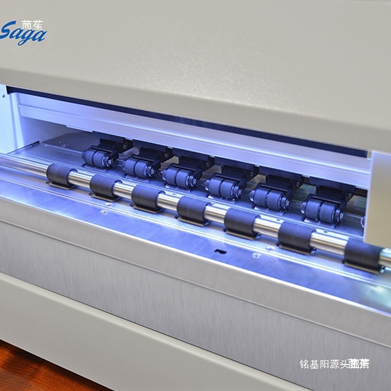 Fully Automatic Servo Die-Cutting Machine Ccd Camera Self-Adhesive Label Marking Machine Cutting Machine Saga Die-Cutting Machine
