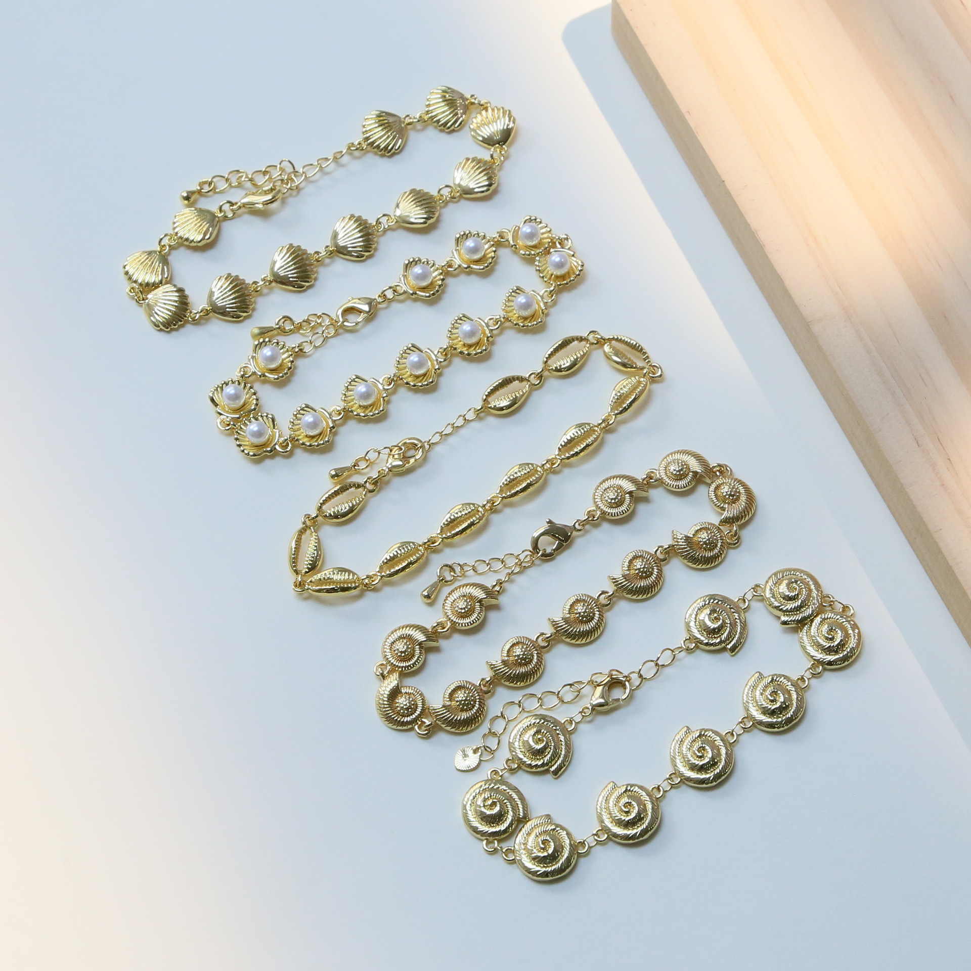 Bracelets Classification Copper Chain Material Wholesale Jewelry Beach Modern Style Conch Shell Copper Plating Bracelets