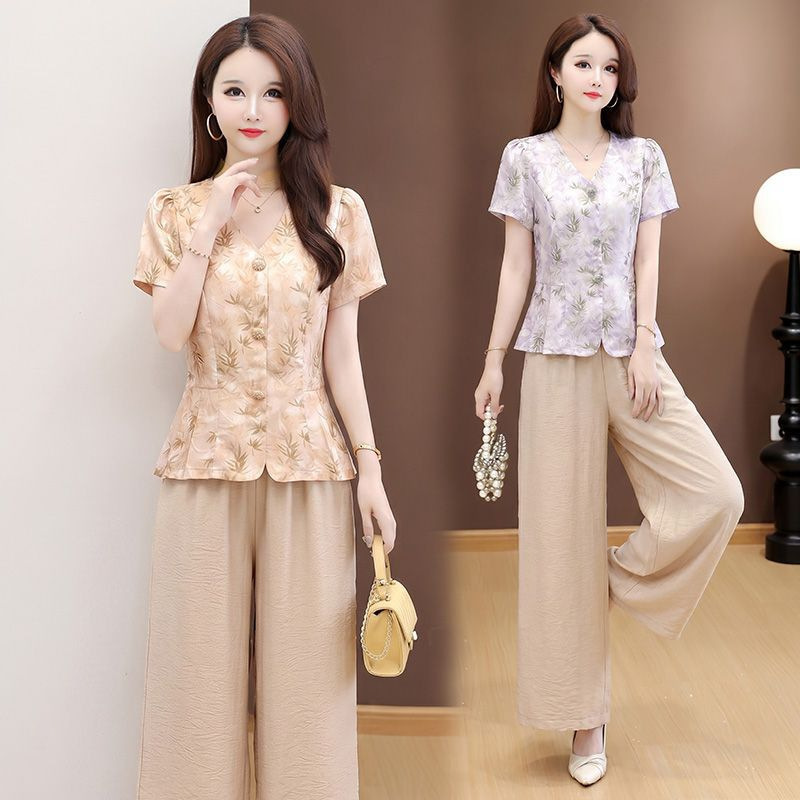 2026 Summer New Large Size Fashionable Silk Chiffon Set Short-Sleeve Top and Wide-Leg Pants Stylish Age-Reducing Two-Piece Set 2026 Summer New Large Size Fashionable Silk Chiffon Set Short-Sleeve Top and Wide-Leg Pants Stylish Age-Reducing Two-Piece Set