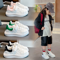 兒童板鞋批發2024春季新款學生小白鞋皮面軟底女童休閒鞋跑步鞋