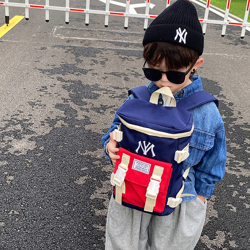 Small schoolbag children's kindergarten Korean version girl baby small backpack casual trendy cool camouflage boy travel backpack