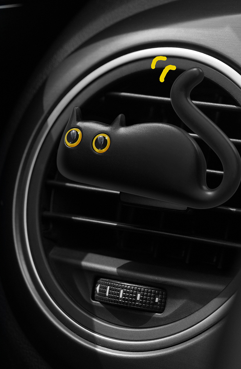 Tesla car aromatherapy ornaments cat's crooked high-level fragrance suitable for model3/Y car air outlet perfume
