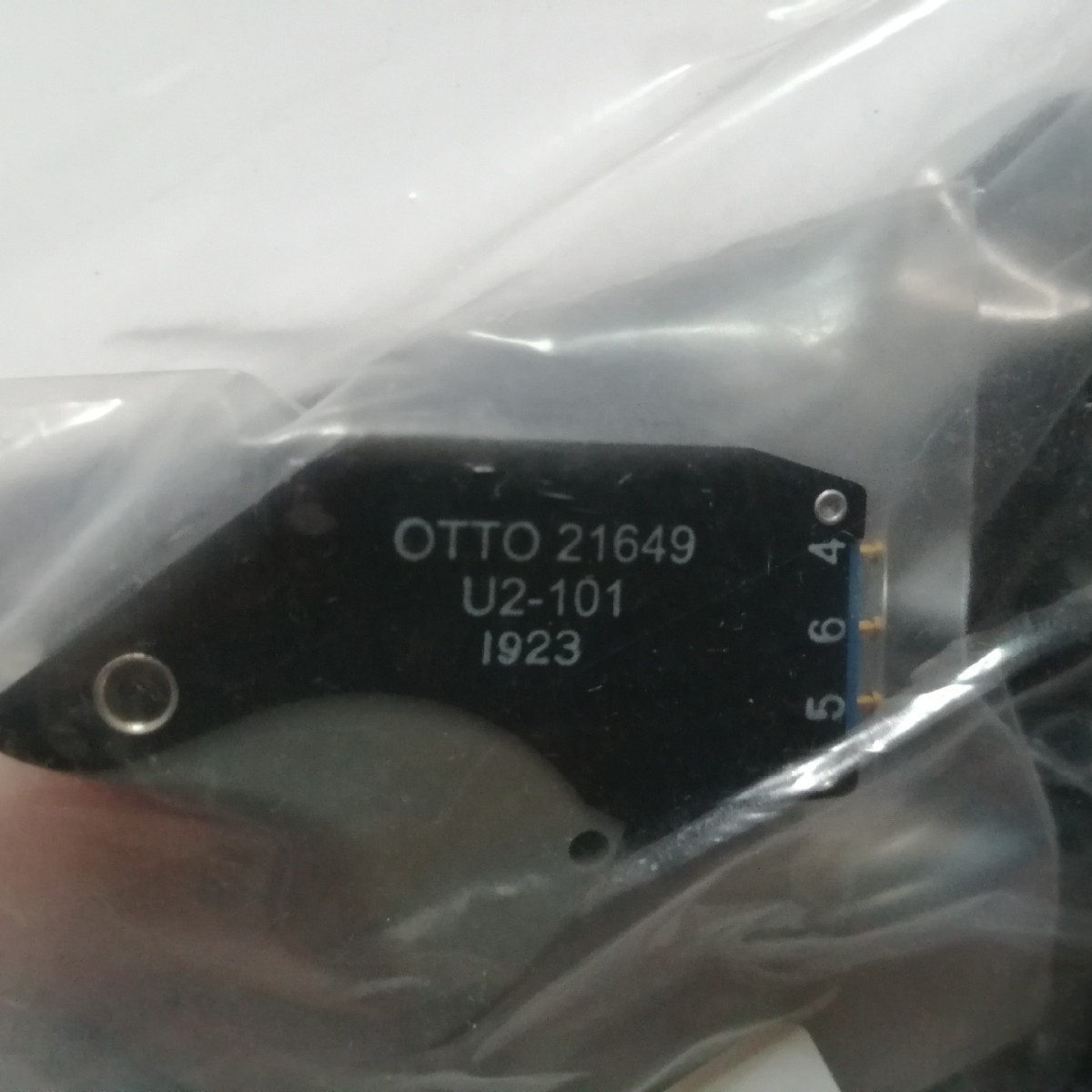 T9-CS2-22  开关OTTO