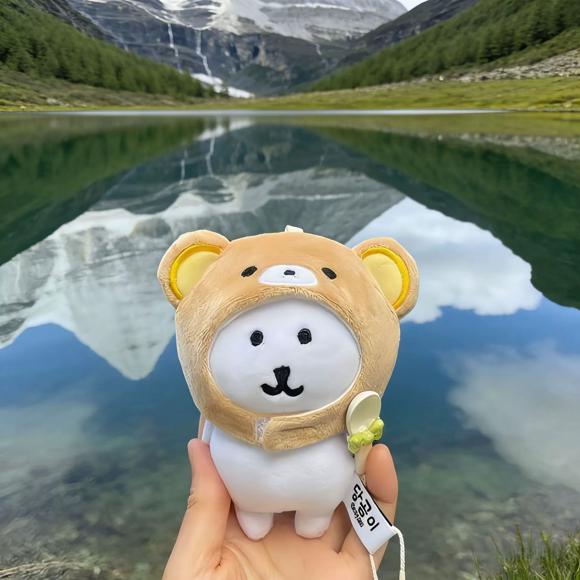 Плюшевый брелок (Chiikawa) self‑deprecating bear в стиле Nagano, с карабином, 8×4×10 см