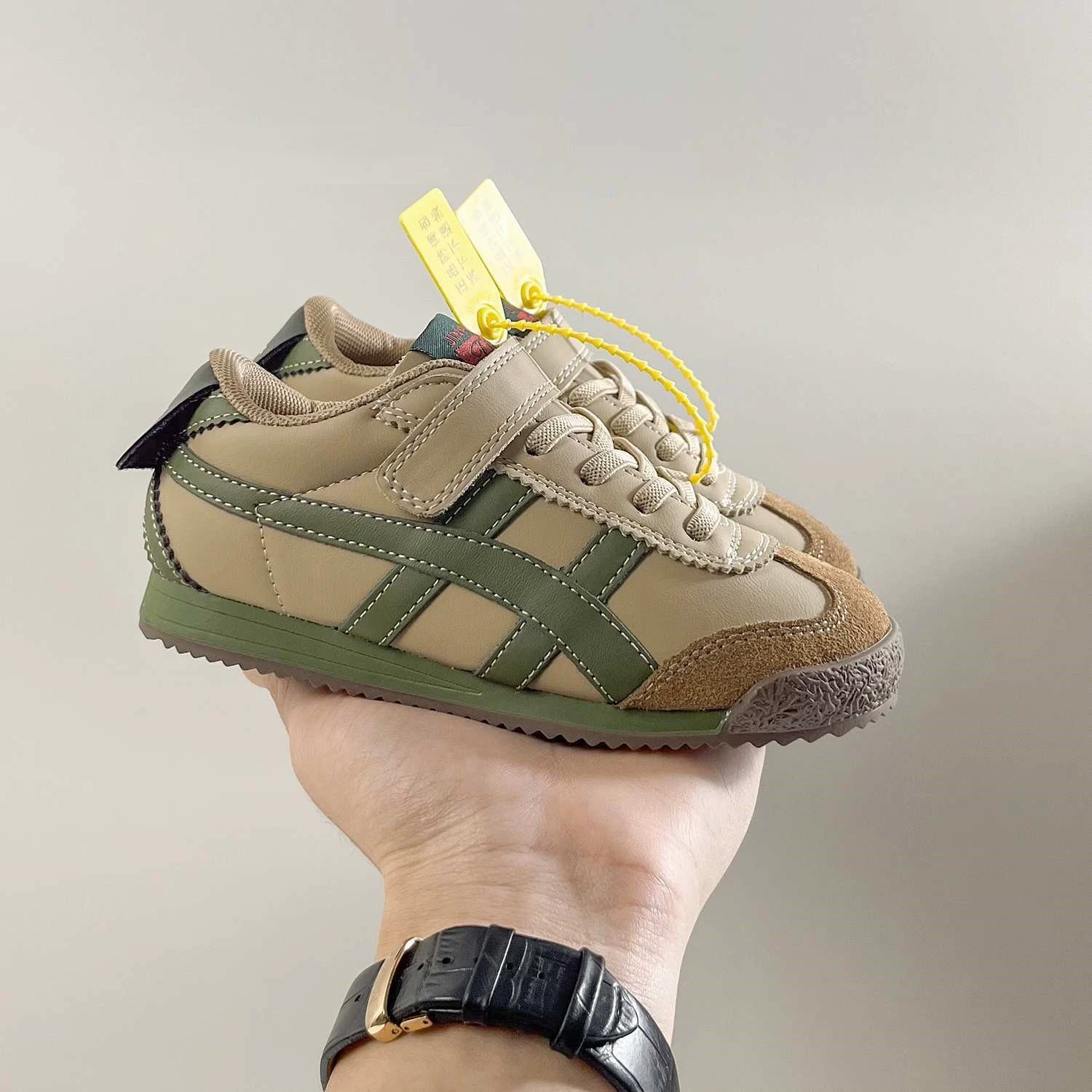 童库兔 Forrest Gump Shoes Men's 2024 весна и осень новые детские мягкая кожа нескользящая повседневная обувь мальчики мягкая подошва спортивная обувь