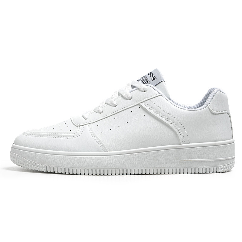 Primavera de zapatos blancos de suela gruesa 2024 nuevos zapatos de hombre estudiantes de moda de skate casuales elevados zapatos deportivos transpirables