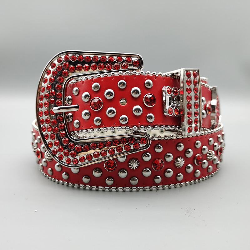 P0253H红色带身 白色铆钉加红色钻 尾巴配件.jpg