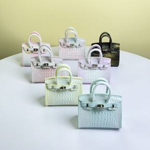 High-End Niche Crocodile Pattern Bag for Women 2025 New Summer Mini Versatile Fashion Genuine Leather Platinum Bag Headphones