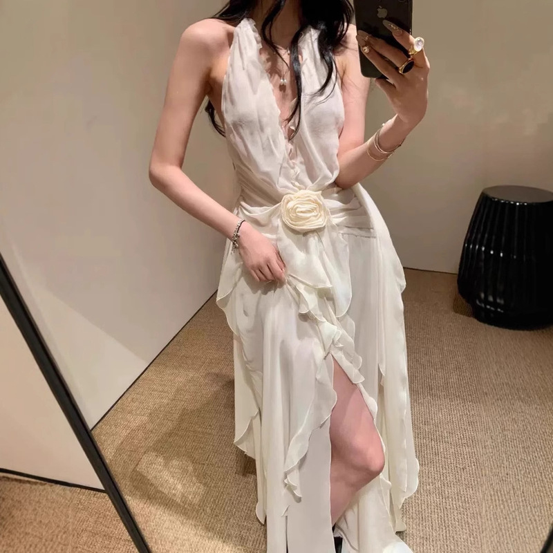 High-end blum @ South France Temperament Neck Backless High-end Sunset dress Vacation Floral Chic Beach Dress High-end blum @ South France Temperament Neck Backless High-end Sunset dress Vacation Floral Chic Beach Dress
