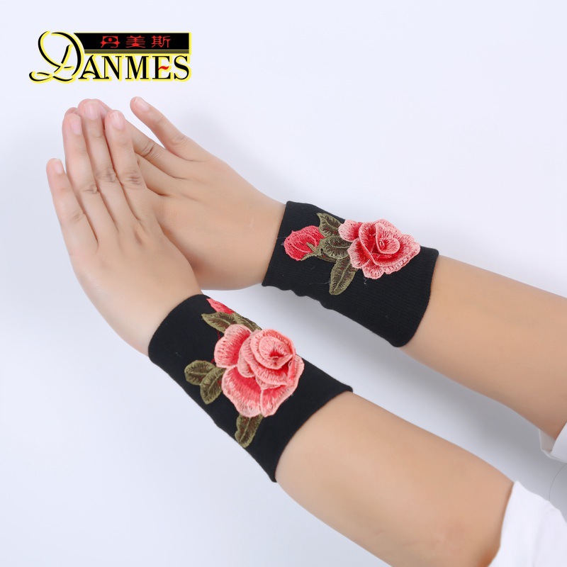 Autumn ethnic travel wristband