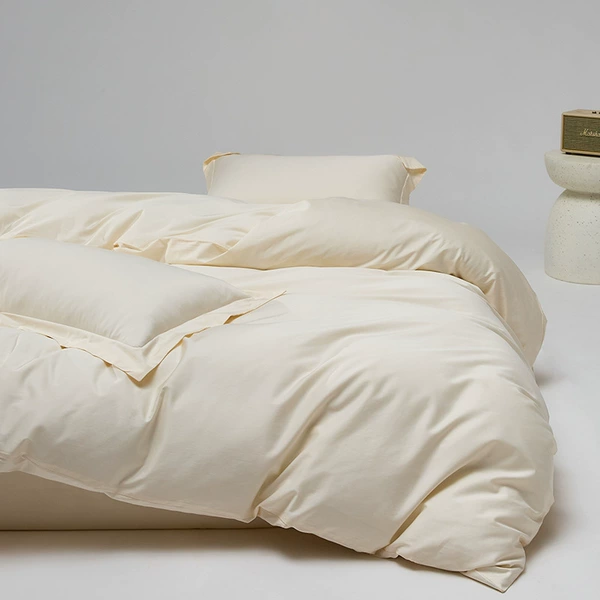 100 long velvet quilt cover-Milkshake white (four seasons)