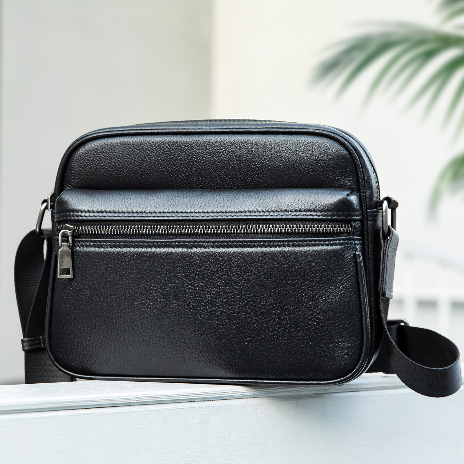 Ventas transfronterizas calientes de cuero para hombres mochila deportiva al aire libre mochila texturizada retro colección de bolsos de hombro