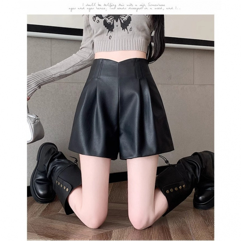 Brown Pu Leather Shorts for Women, Autumn and Winter 2025 New High-Waisted A-Line Wide-Leg Petite Outerwear Leggings