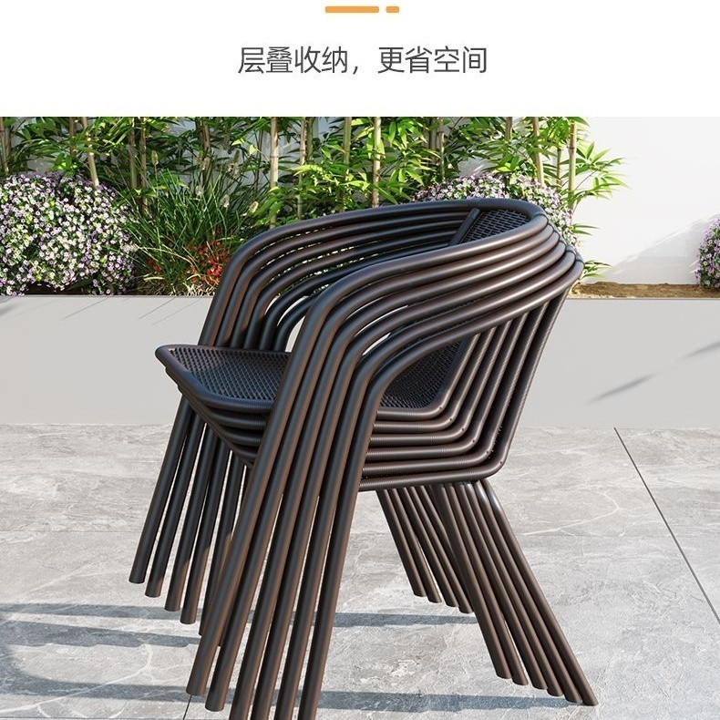 Respaldo de silla en la tienda de té con leche al aire libre balcón al aire libre ocio imitación de silla de Ratán al aire libre silla de comedor comercial apilada en el hogar individual al aire libre