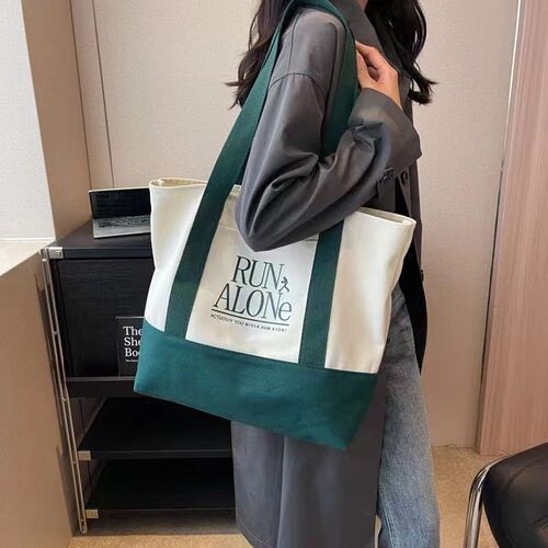Canvas bag women's 2024 new large bag high school student large capacity shoulder bag versatile Korean version forest style outing bag