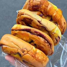 每好椰蓉紫薯面包早餐蛋糕紫薯夹心面包新鲜现做香软网红面包整箱