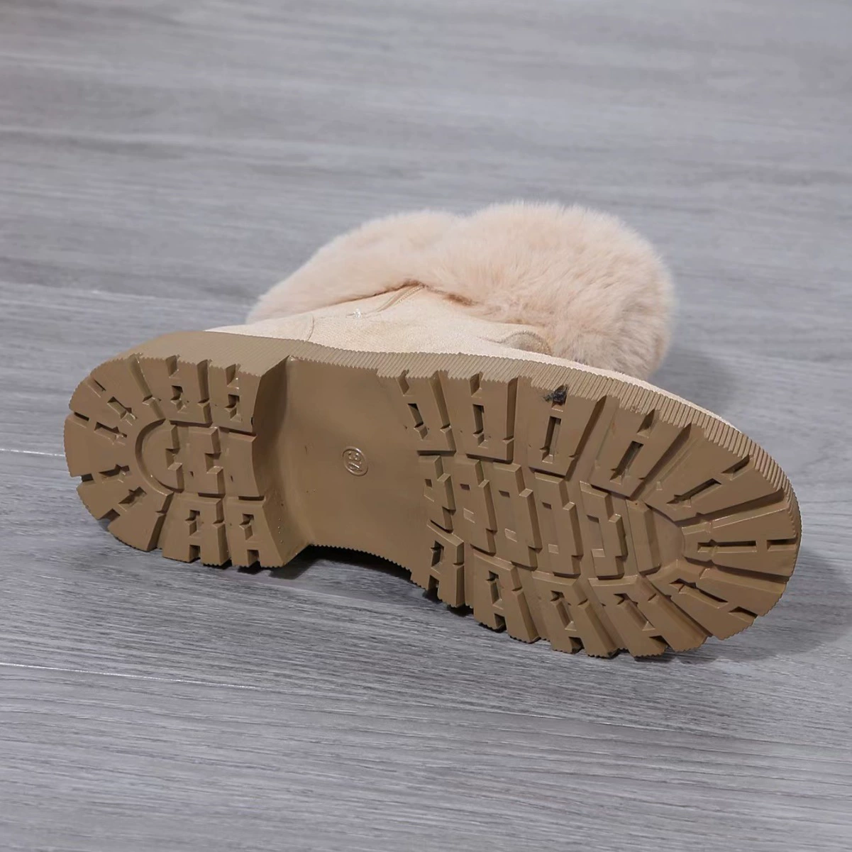 Демисезонные ботинки (Мартенс) теплые ankle boots с отделкой из искусственного меха, молния, размеры 36–42