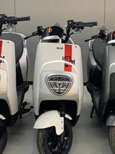 适用于雅迪电动车莱达2022新款电动车外壳灯具莱曼全车塑料壳配件