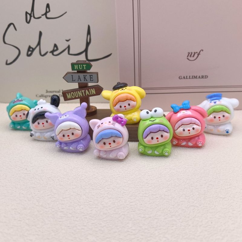 ソリッドカラーの曲がったサンリオ樹脂装飾品 DIY ジュエリーペアブラインドバッグかわいいデスクトップ車のトレンディなおもちゃかわいい|undefined