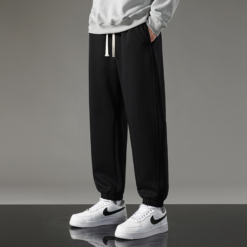 821 spring and autumn black / M