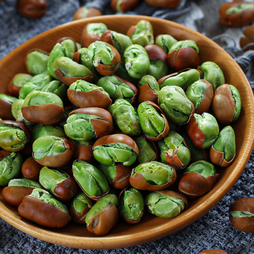 One piece drop shipping Yunnan Baoshan green heart small broad beans ready-to-eat original bagged nostalgic snack snacks fried beans wholesale