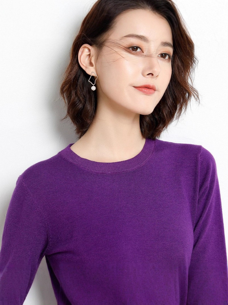 (Wholesale), demi-season thin knitted base body-friendly sweater with a round collar, oversize 4