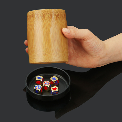 [Direct delivery from the manufacturer] Poker sieve solid metal dice bar KTV stall chess and card games teaching