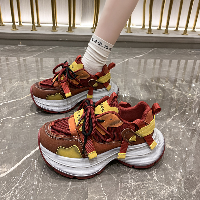 Internet-Promi-Papa mit dicker Sohle für Frauen 2024 Herbst neuer Trend Farbblockierung vielseitige Höhenerhöhung lässig_voghion.com