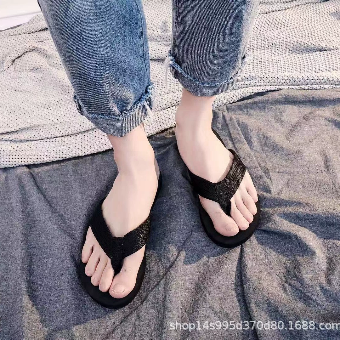 Мужские шлепанцы, нескользящие, в корейском стиле, уникальные тапочки для мужчин, летняя обувь для улицы, на толстой подошве, модные сандалии, студенческие пляжные туфли, удобные.