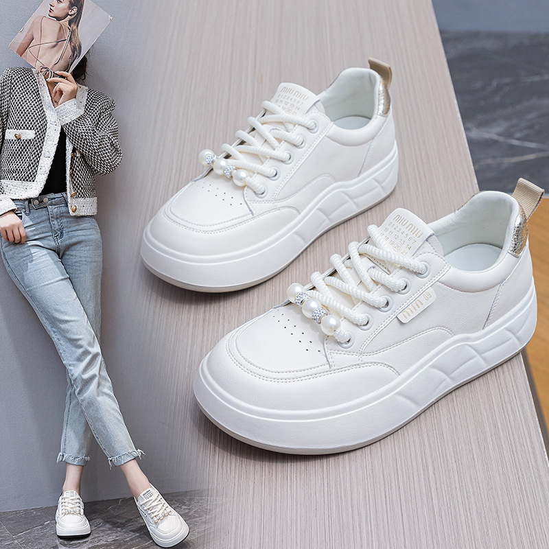 Plus Size Women's Shoes 41 to 43 White Shoes for Women 2025 Spring and Autum New Versatile Flats Casual Sports Sneakers Flats