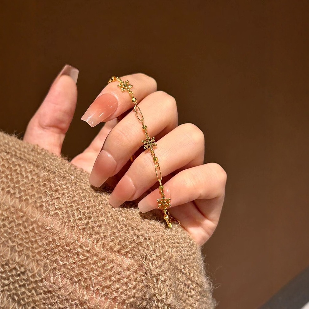 Minimalist Stackable Layered Bracelets For Daily Wear Elegant_voghion.com