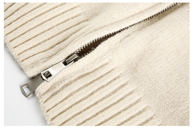 "Retro Detachable Faux Fur Collar Cardigan – Unisex Hooded Sweater Coat (Flower Gray/Black/Bluish/Apricot, S-XXL)"_viptrois.com