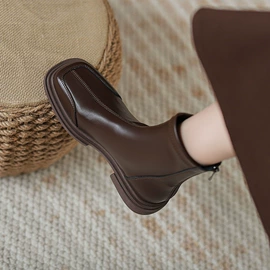 女式时装单鞋;女式皮靴;乐福鞋