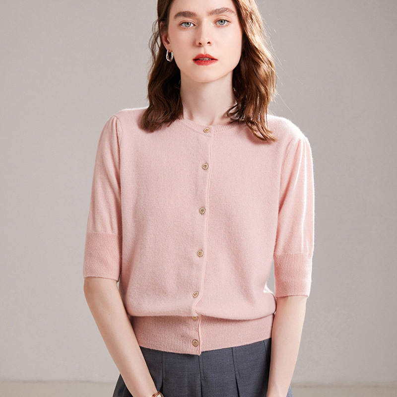 Autumn solid color cardigan with a round collar