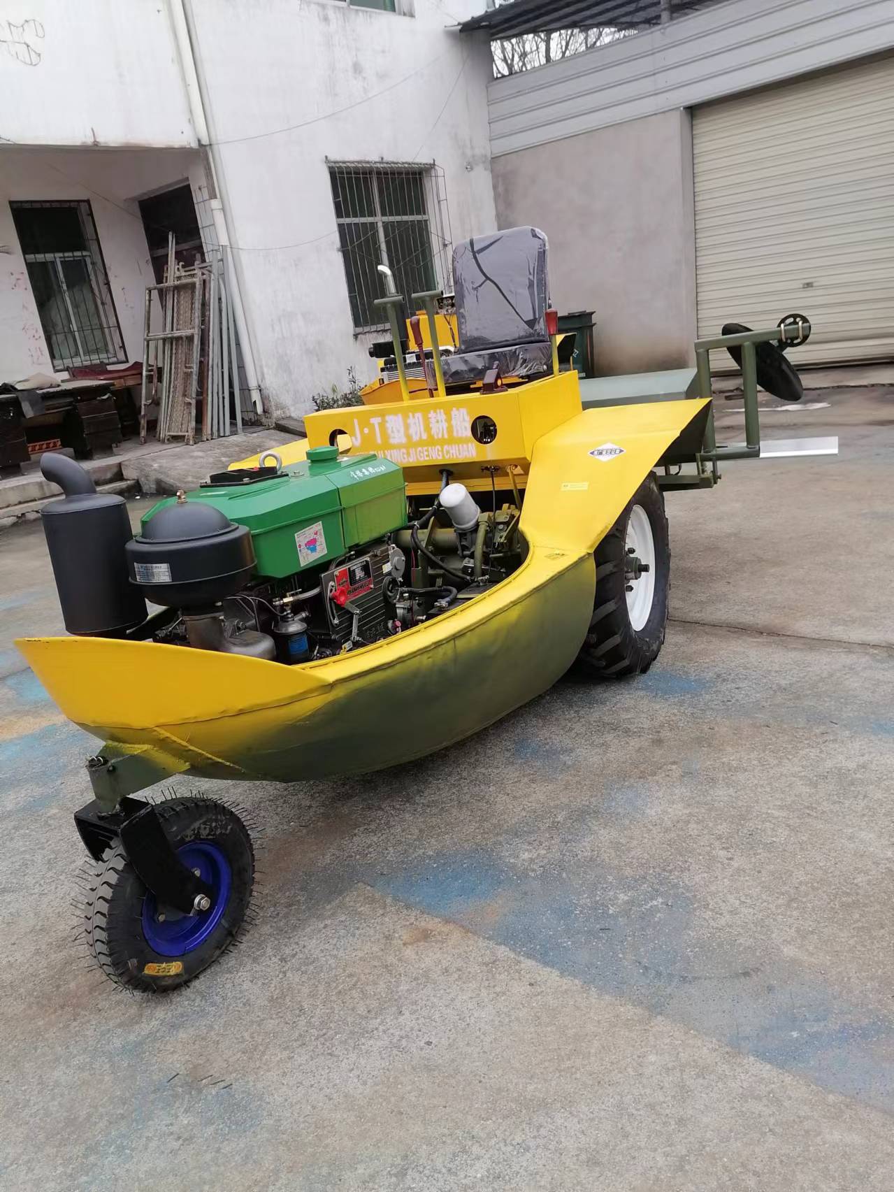 36马力无级变速旋耕机船 (3)