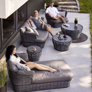Outdoor Rattan Sofa Combination Courtyard Garden Waterproof Sun Protection Sun Balcony Leisure Rattan Sofa Coffee Table