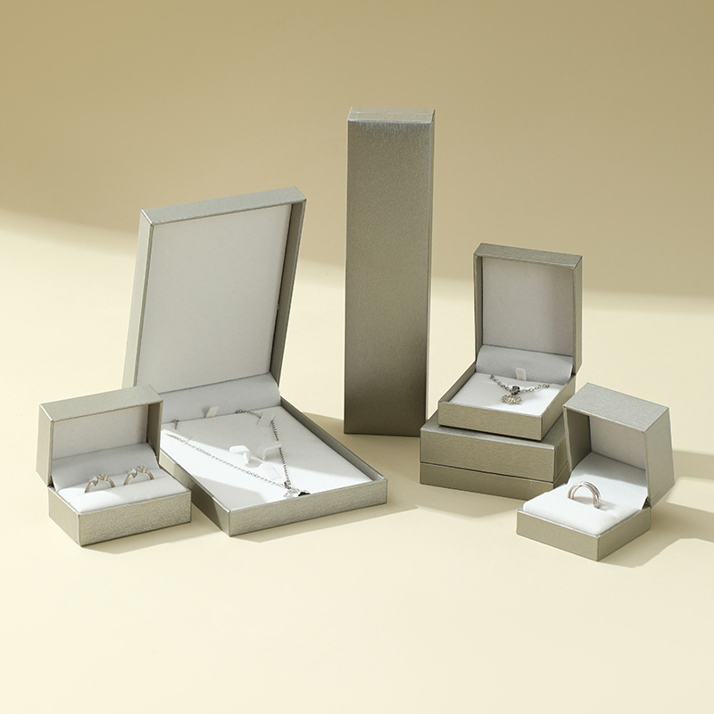 Spot caja de embalaje de joyería de ángulo recto propuesta de matrimonio anillo de confesión embalaje de anillo de diamantes caja de joyería caja de tapa de alta gama