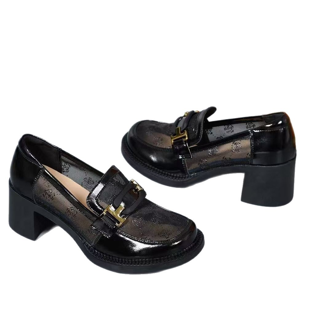 Vintage mesh transpirable versátil Lefour zapatos mujeres primavera y verano 2026 nuevo estilo británico hueco zapatos de un solo pie