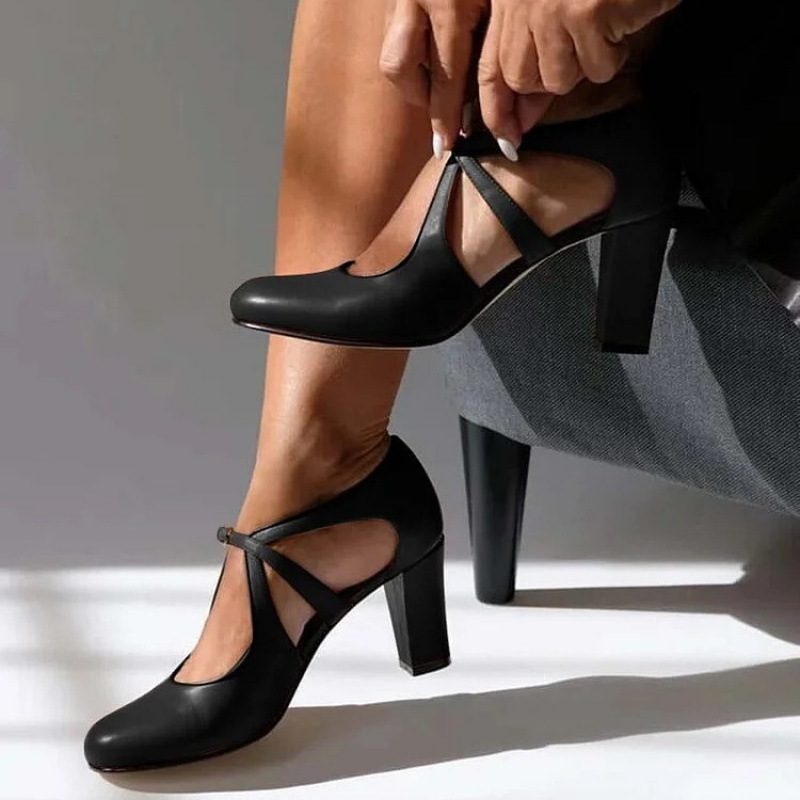 Cross-border foreign trade product, 2024 autumn new elegant high-heeled round-toe 40-43 size buckle strap orange large-size women's shoes