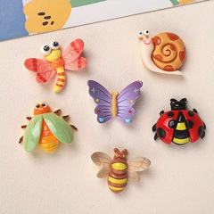 6つのかわいい漫画の昆虫の冷蔵庫は創意的な蝶のトンボの磁力を貼って事務の家庭の装飾を貼って磁石を吸います。