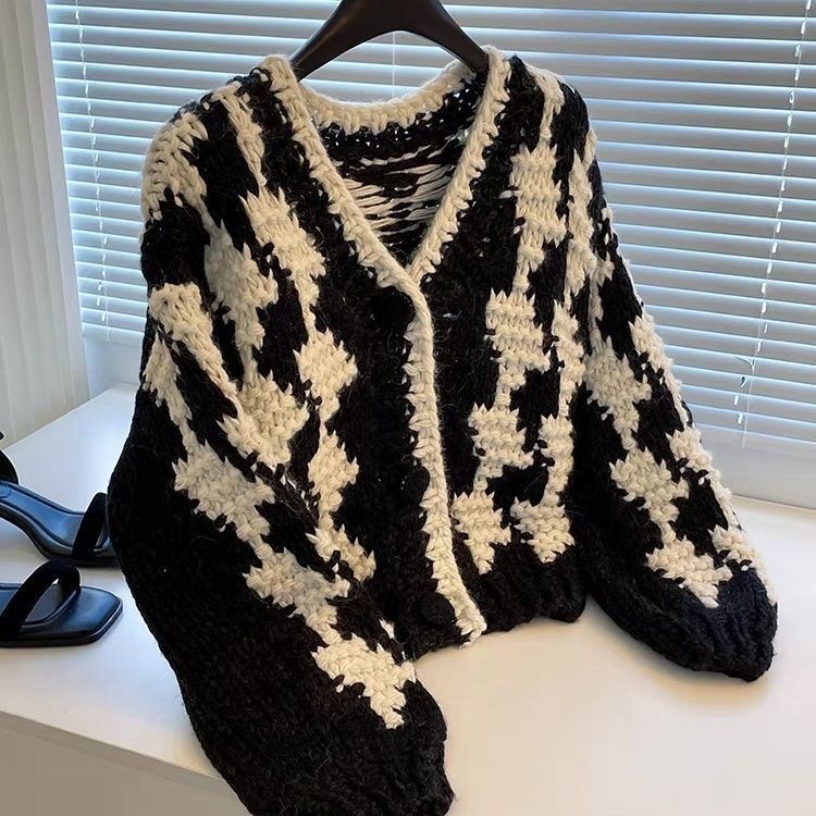 This Year's New Sweater European Style Heavy-Duty Color-Blocking New Cardigan Thick Knit Loose Lazy Sweater Jacket