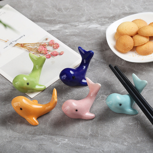 Japanese-style small whale household chopstick holder creative ceramic chopstick stand hotel restaurant dining table tableware daily accessory chopstick rest