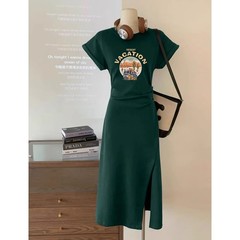 2025新型の夏の半袖tシャツの女性の長いスカートのアメリカの自動車の漫画はフォークを開けて身を修めてやせているワンピースを現します。