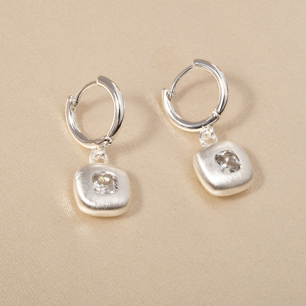 Square silver brushed (thick silver plated)