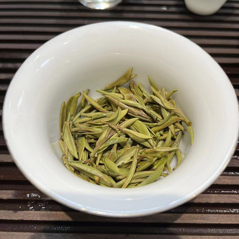 2023本地高山荒野银针茶底.jpg