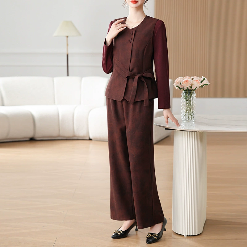 Ранняя осень тонкий набор мамы 2024 новый модный повседневный набор для женщин среднего возраста осень набор из трех частей